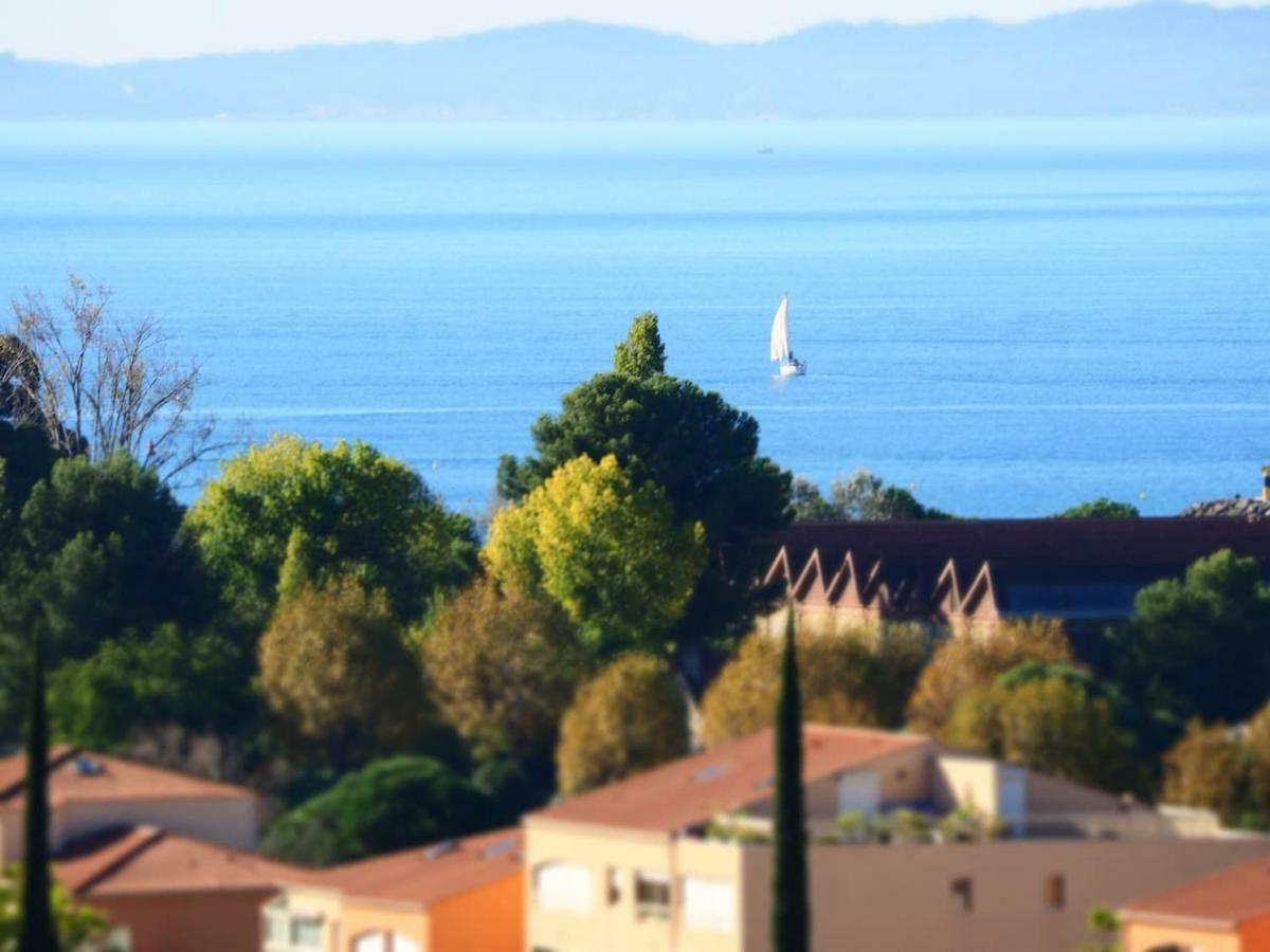 La Londe La Mer : Appartement Proche Plages & Vue Superbe Sur Les Iles D'Or Kültér fotó
